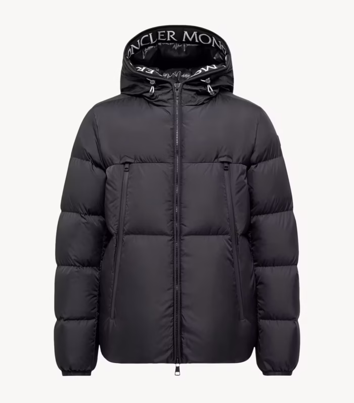 Doudoune courte à capuche Montcla